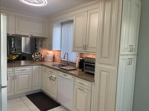 7216 S Devon Drive Tamarac FL 33321