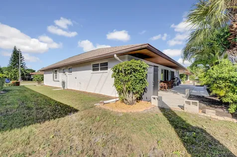 10306 Greentrail Drive Boynton Beach FL 33436