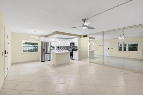 293 Normandy G Delray Beach FL 33484