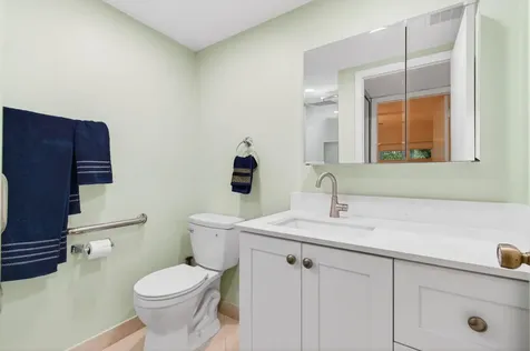293 Normandy G Delray Beach FL 33484