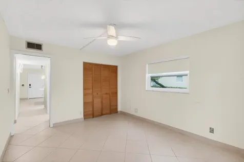 293 Normandy G Delray Beach FL 33484
