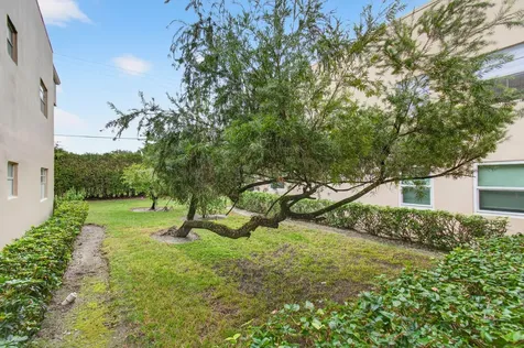 293 Normandy G Delray Beach FL 33484