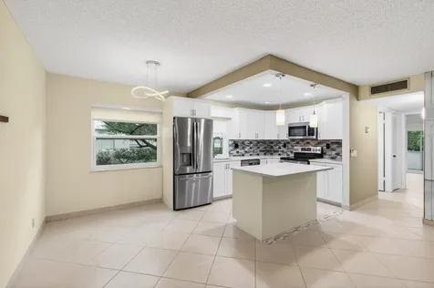 293 Normandy G Delray Beach FL 33484