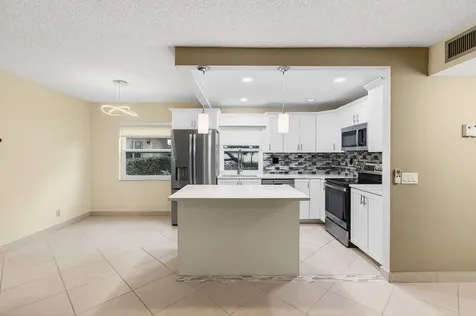 293 Normandy G Delray Beach FL 33484