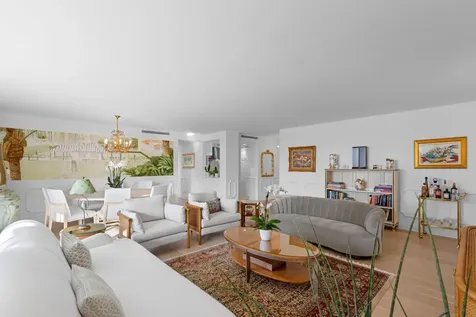 100 Worth Avenue Palm Beach FL 33480