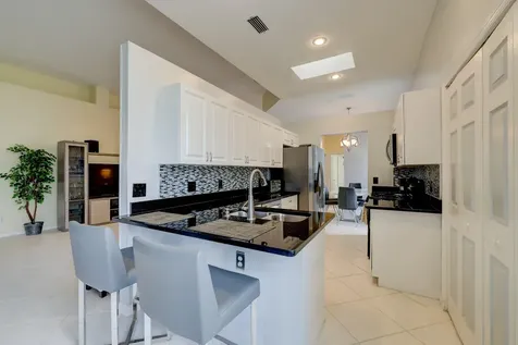450 Sw Fairway Landing Port Saint Lucie FL 34986