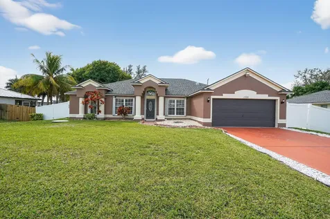 1530 Sw Escobar Lane Port Saint Lucie FL 34953