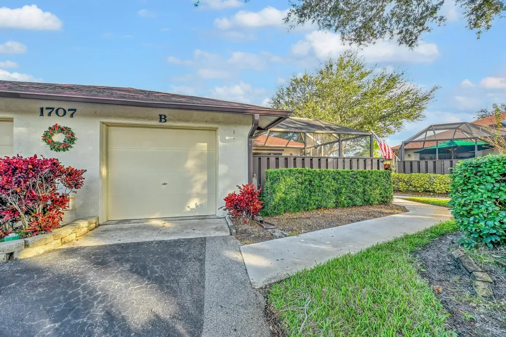 1707 Mariners Cove Fort Pierce FL 34950