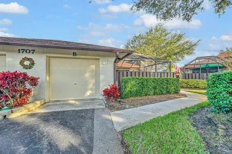 1707 Mariners Cove Fort Pierce FL 34950