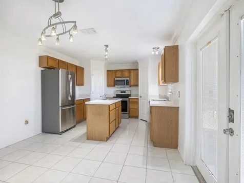 981 SW Mcelroy Avenue Port Saint Lucie FL 34984