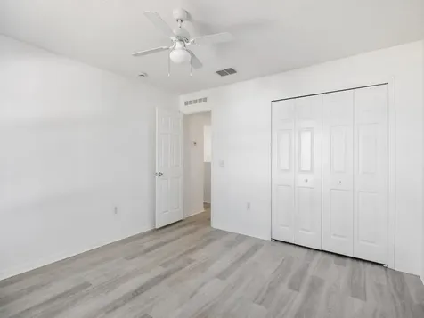 981 SW Mcelroy Avenue Port Saint Lucie FL 34984