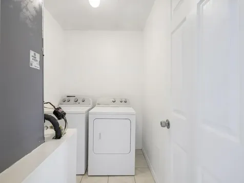 981 SW Mcelroy Avenue Port Saint Lucie FL 34984