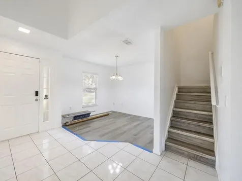 981 SW Mcelroy Avenue Port Saint Lucie FL 34984