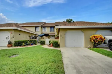 1105 Maplewood Drive Greenacres FL 33415