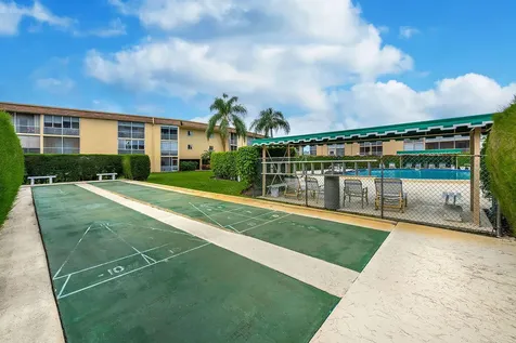 500 Village Green Circle Palm Springs FL 33461