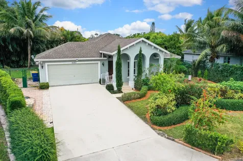 4483 Se Murray Cove Circle Stuart FL 34997