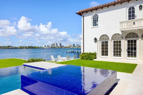800 S County Road Palm Beach FL 33480