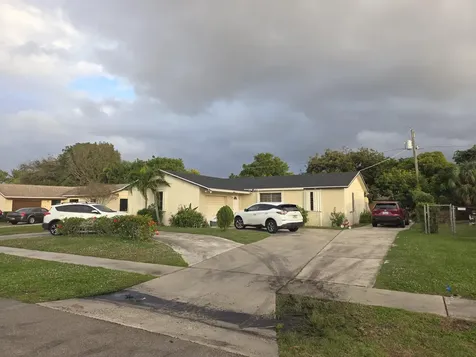 1474 N Mangonia Circle West Palm Beach FL 33401