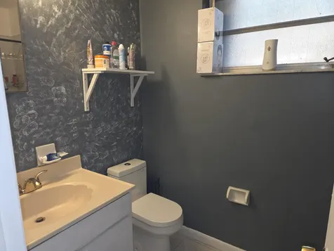 1474 N Mangonia Circle West Palm Beach FL 33401