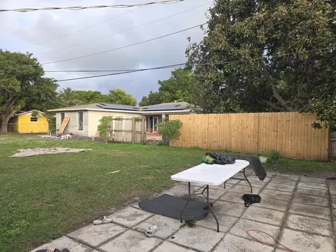 1474 N Mangonia Circle West Palm Beach FL 33401