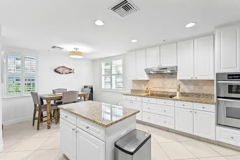 305 E Ocean Avenue Lantana FL 33462