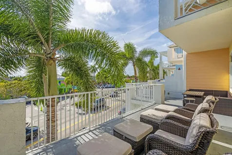 305 E Ocean Avenue Lantana FL 33462