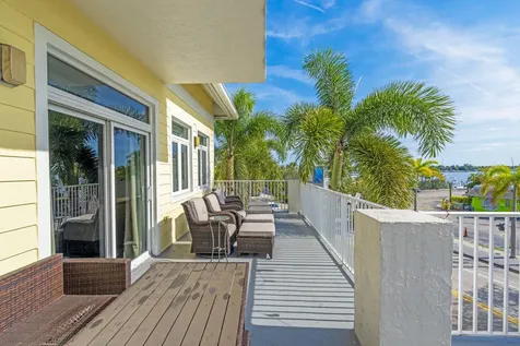305 E Ocean Avenue Lantana FL 33462