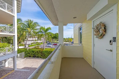 305 E Ocean Avenue Lantana FL 33462