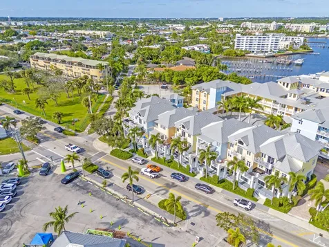 305 E Ocean Avenue Lantana FL 33462