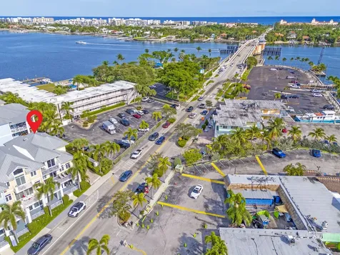 305 E Ocean Avenue Lantana FL 33462