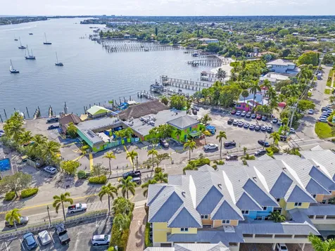 305 E Ocean Avenue Lantana FL 33462