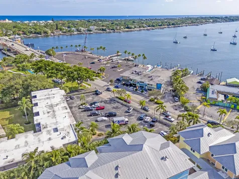 305 E Ocean Avenue Lantana FL 33462