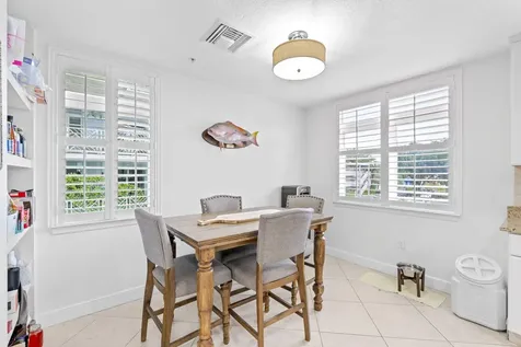 305 E Ocean Avenue Lantana FL 33462