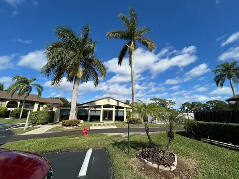 414 Pine Glen Lane Greenacres FL 33463
