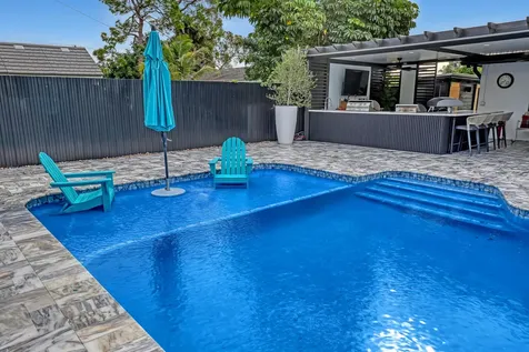 7077 Oakmont Drive Lake Worth FL 33467