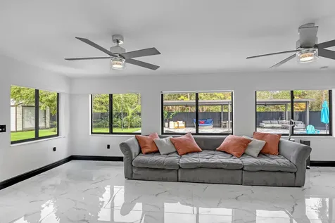 7077 Oakmont Drive Lake Worth FL 33467