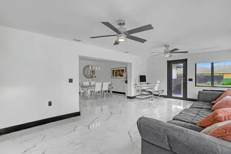 7077 Oakmont Drive Lake Worth FL 33467