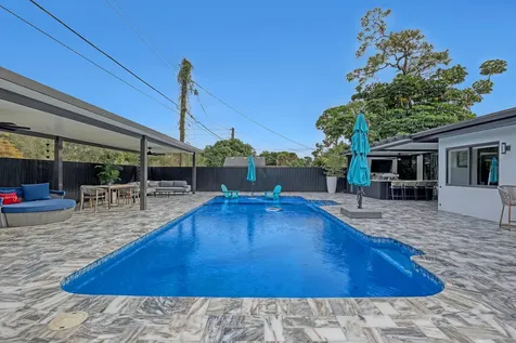 7077 Oakmont Drive Lake Worth FL 33467