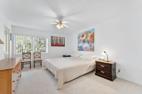 5927 La Pinata Boulevard Greenacres FL 33463