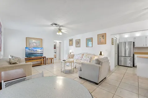 5927 La Pinata Boulevard Greenacres FL 33463