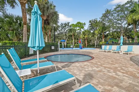 916 Mill Creek Drive Palm Beach Gardens FL 33410