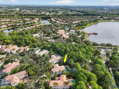 916 Mill Creek Drive Palm Beach Gardens FL 33410