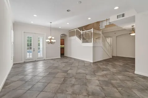 916 Mill Creek Drive Palm Beach Gardens FL 33410