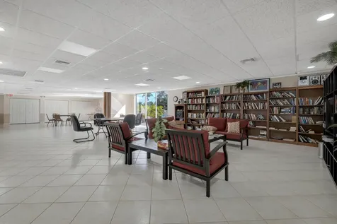2970 NE 16th Avenue Oakland Park FL 33334