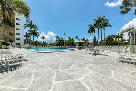 2970 NE 16th Avenue Oakland Park FL 33334