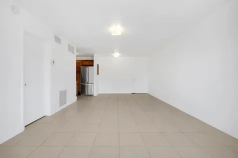 2970 NE 16th Avenue Oakland Park FL 33334
