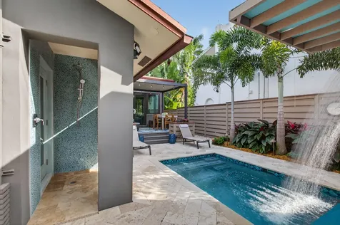 1209 N Lakeside Drive Lake Worth Beach FL 33460