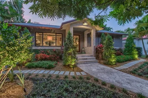 1209 N Lakeside Drive Lake Worth Beach FL 33460