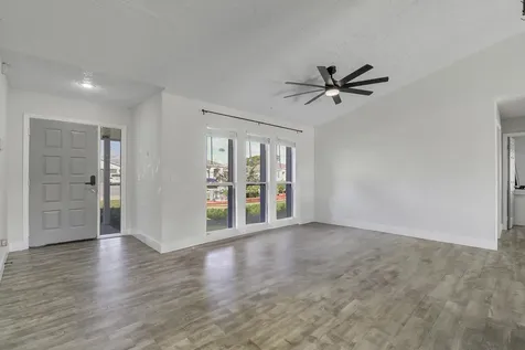 1254 Sw Asturia Avenue Port Saint Lucie FL 34953