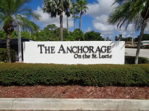 2516 SE Anchorage Cove Port Saint Lucie FL 34952